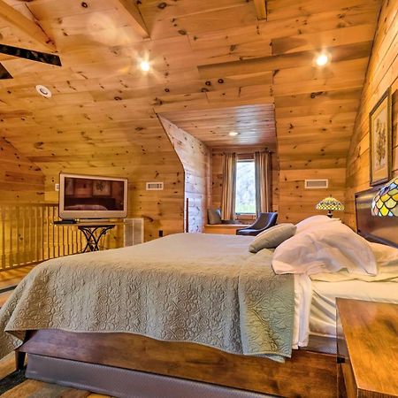The Cabin At Marys Place With Deck And Mtn Views! Villa Maggie Valley Exterior photo